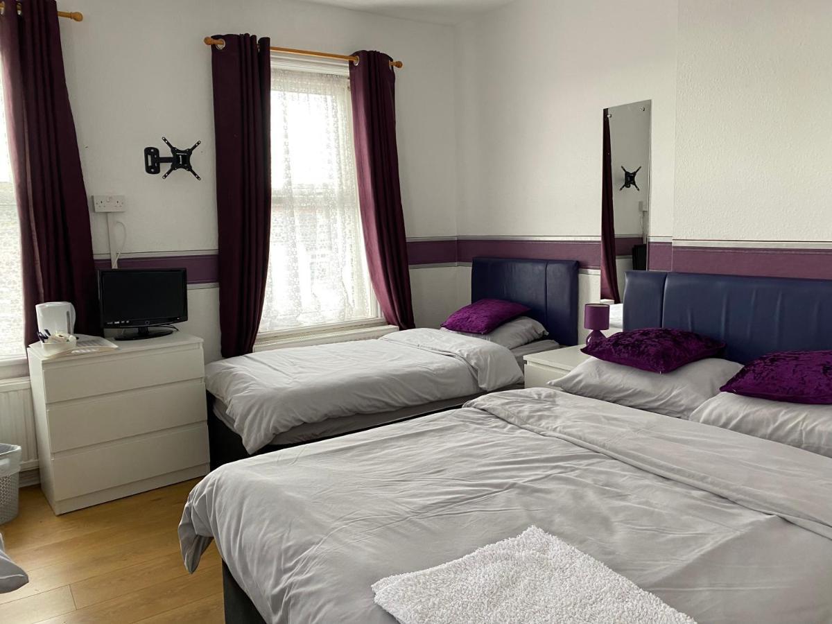 Park View Hotel And Guest House St Helens  Экстерьер фото