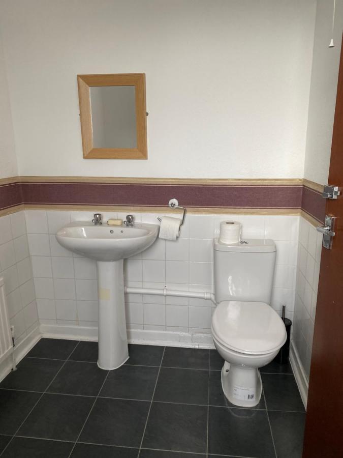 Park View Hotel And Guest House St Helens  Экстерьер фото
