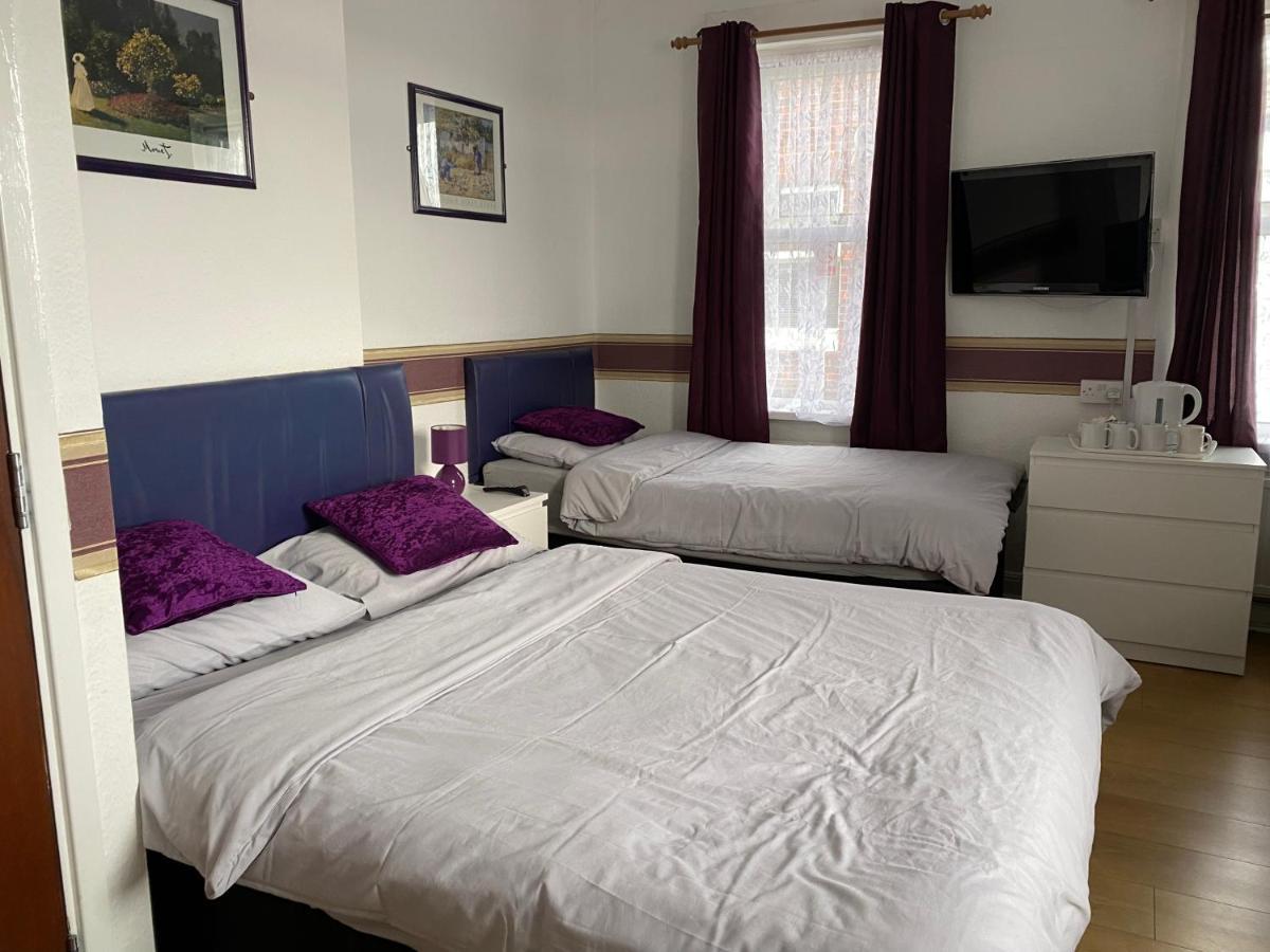 Park View Hotel And Guest House St Helens  Экстерьер фото