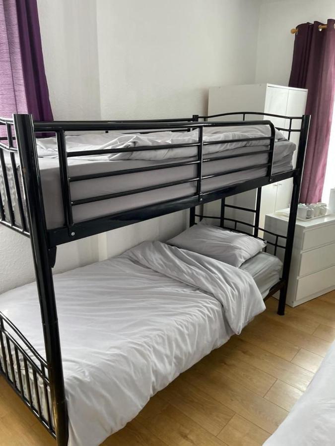 Park View Hotel And Guest House St Helens  Экстерьер фото