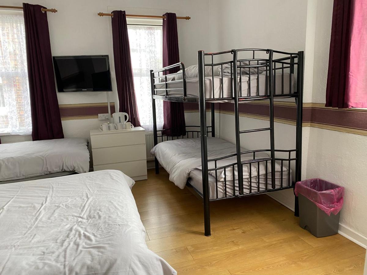 Park View Hotel And Guest House St Helens  Экстерьер фото