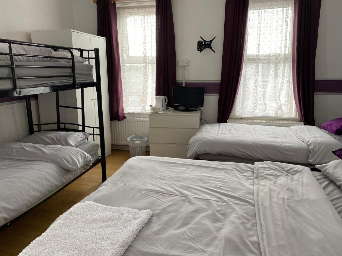 Park View Hotel And Guest House St Helens  Экстерьер фото