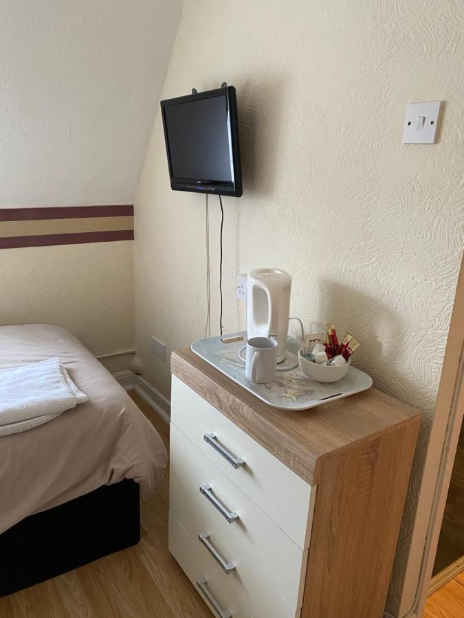 Park View Hotel And Guest House St Helens  Экстерьер фото